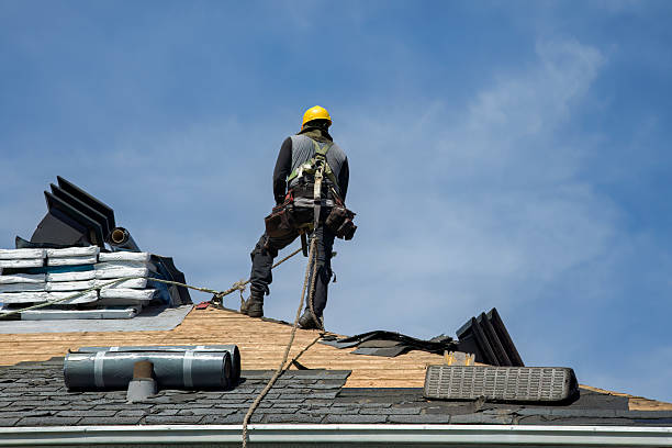 Professional Gutter Installation technician working in Wetumpka, AL